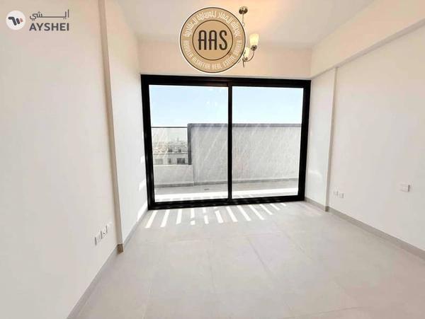 BURJ KHALIFA VIEW | BRAND NEW | BIG TERRACE | PARKING