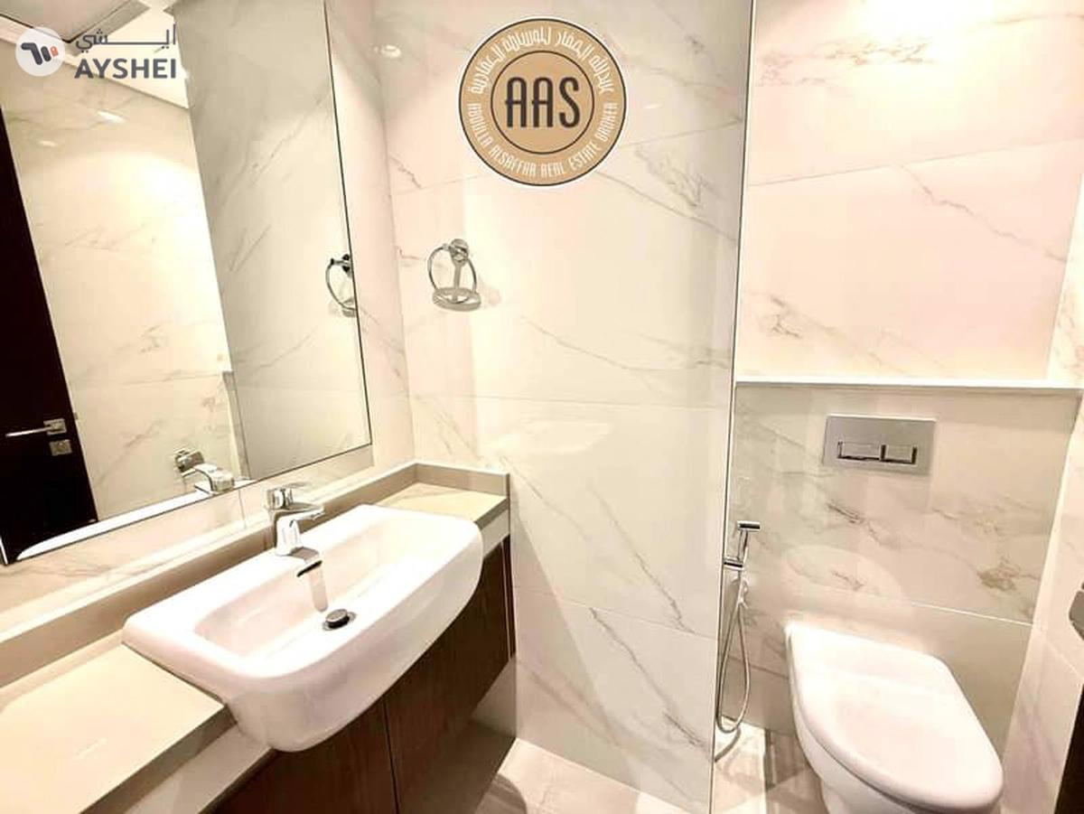 BURJ KHALIFA VIEW | BRAND NEW | BIG TERRACE | PARKING-8-8