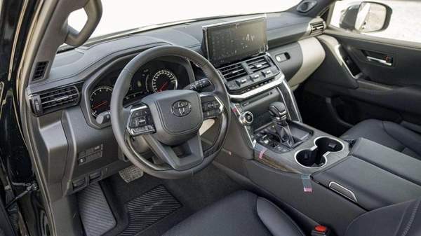 Toyota Land Cruiser Land cruiser VXR 3.5L Twin turbo PETROL MY2025 FOR EXPORT ONLY