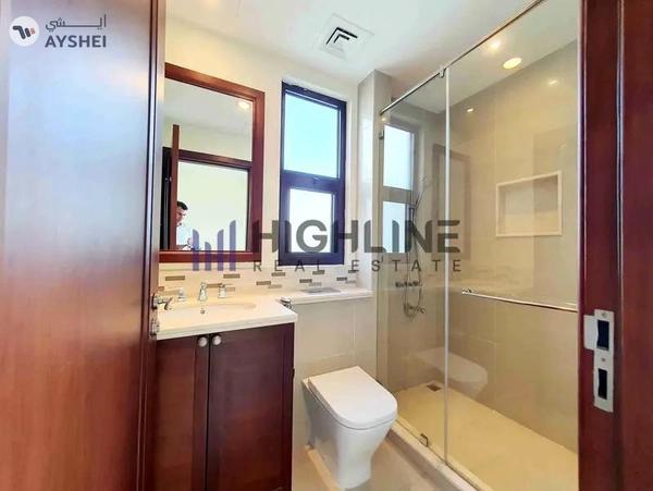 Elegant 5-Bedroom Spanish Villa with Timeless Charm