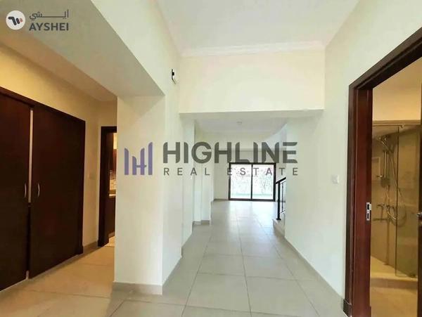 Elegant 5-Bedroom Spanish Villa with Timeless Charm