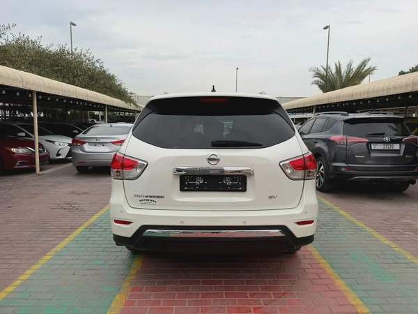 NISSAN PATHFINDER SV