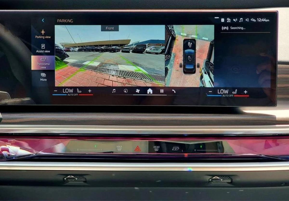 BMW 735 i Under Warranty & Service 2026 GCC-7-7