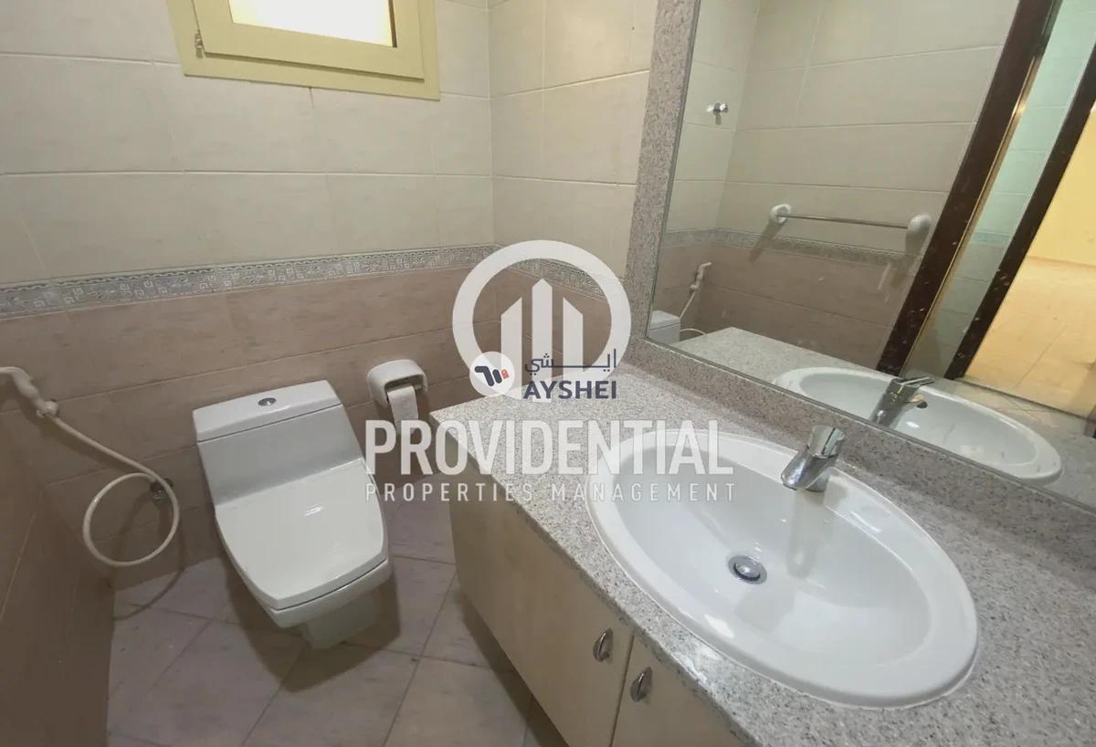 VILLA FOR RENT IN BETWEEN TWO BRIDGES-12-12