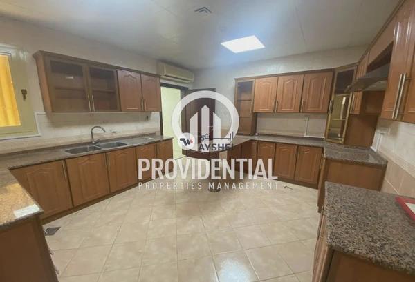 VILLA FOR RENT IN BETWEEN TWO BRIDGES