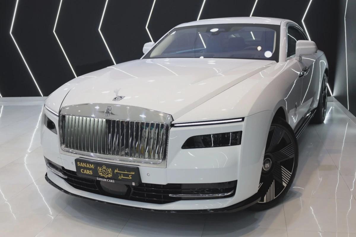 Rolls-Royce Spectre-0-0