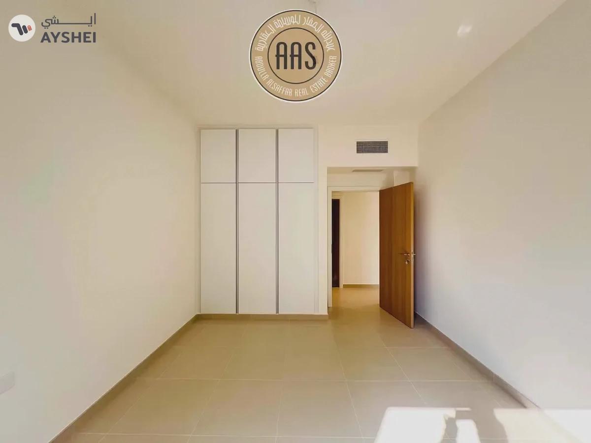 Green Lush Community ☆ New Building ☆ 1 Month Free ☆ Vacant ☆ Ready to Move-4-4