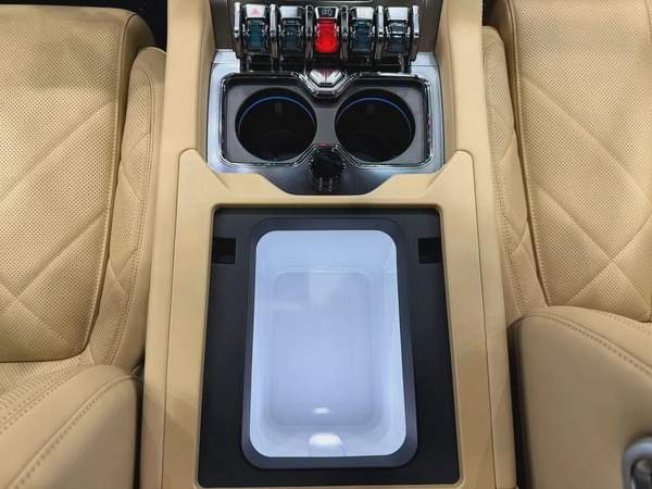 BYD Leopard 8 Flagship | Brand New | Luxury Off-Road SUV