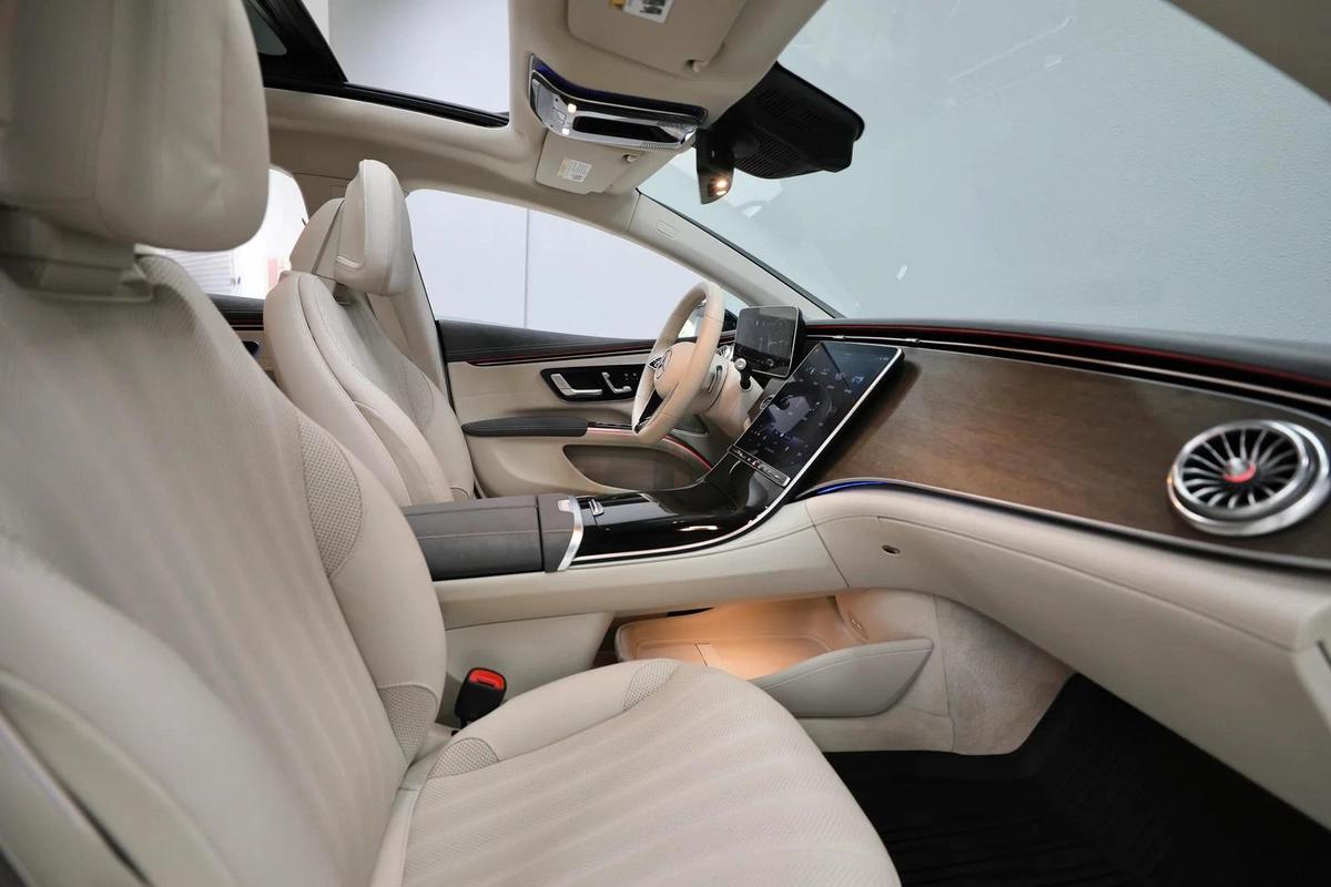 2 Years Warranty and Free Registration | 2022 Model | Fully electric with 329 HP-8-8