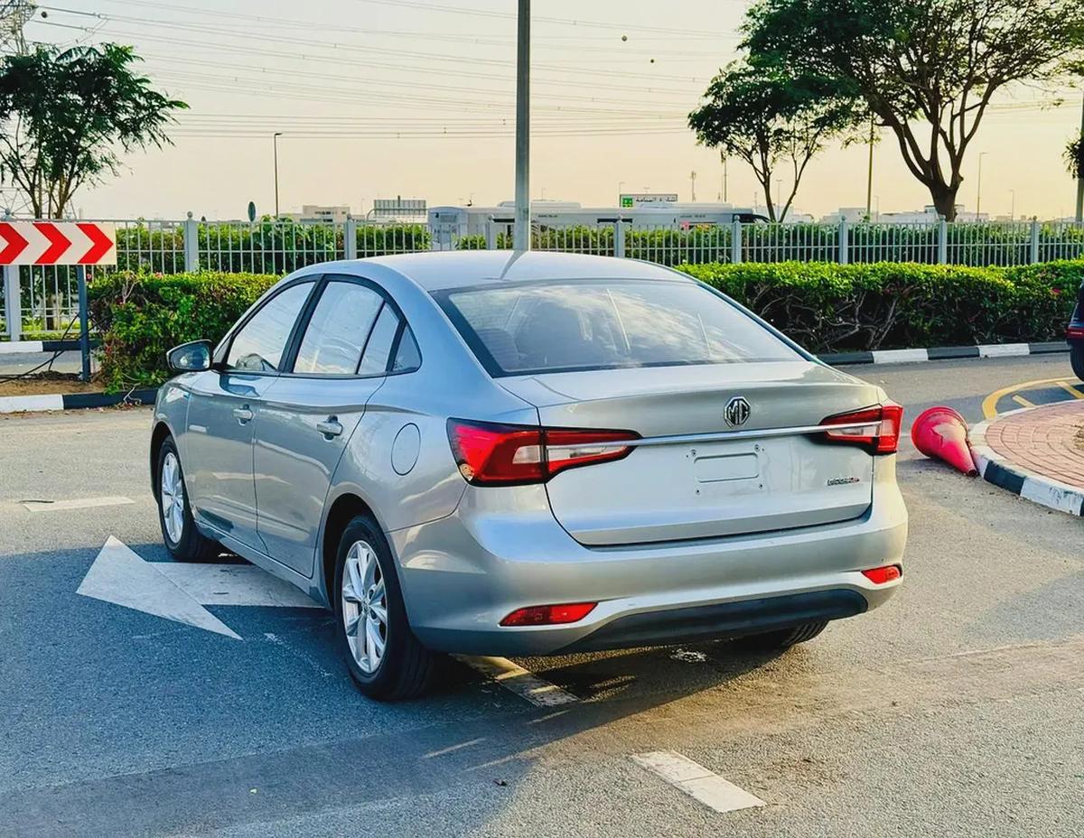 MG 5 1.5L GCC 2022 VERY GOOD CONDITION-5-5