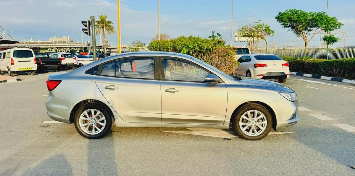 MG 5 1.5L GCC 2022 VERY GOOD CONDITION-6-6