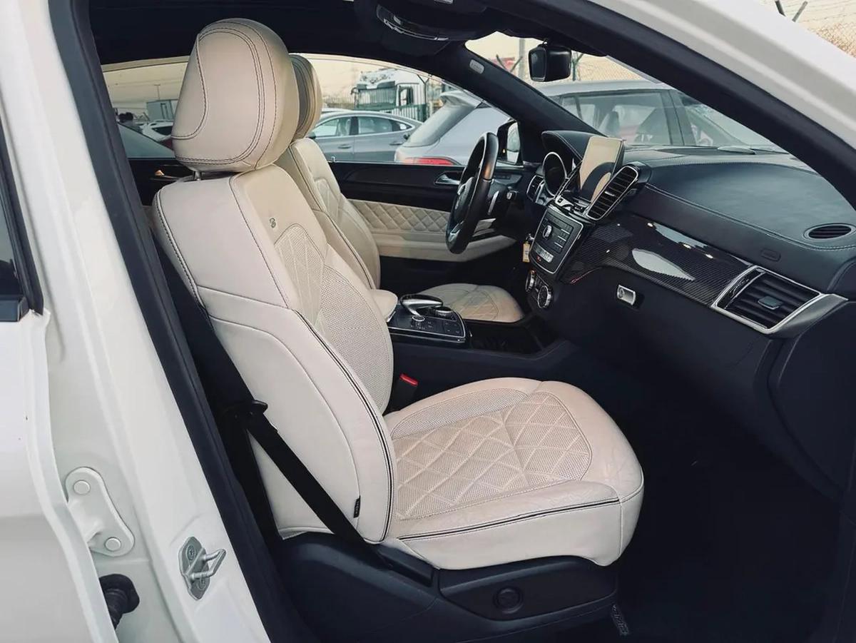 BENZ GLE43 AMG | 2017 | LOW MILEAGE 42000KM DONE | FRESH JAPAN IMPORT-12-12