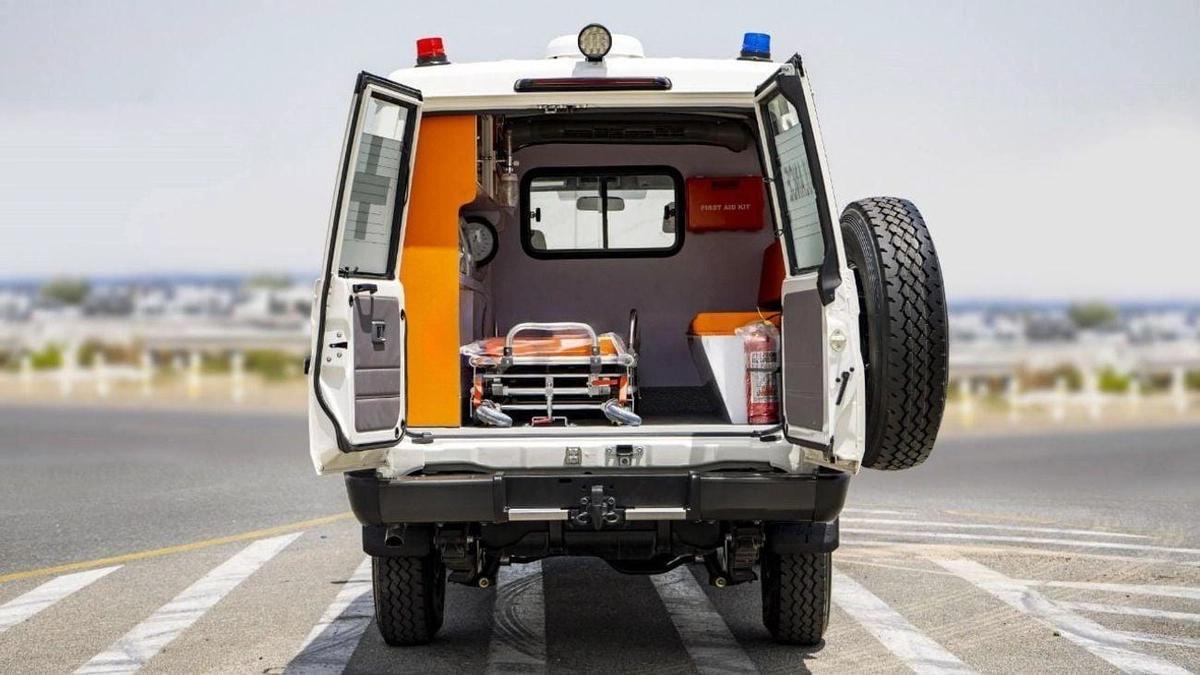 Toyota Land Cruiser 70 AMBULANCE LC78 4.2D MT MY2025-7-7