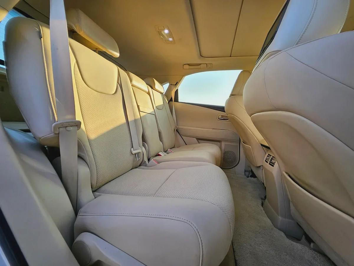 Lexus RX 350 2009 GCC Full Option TOP With Panoramic Clean Inside Out-8-8