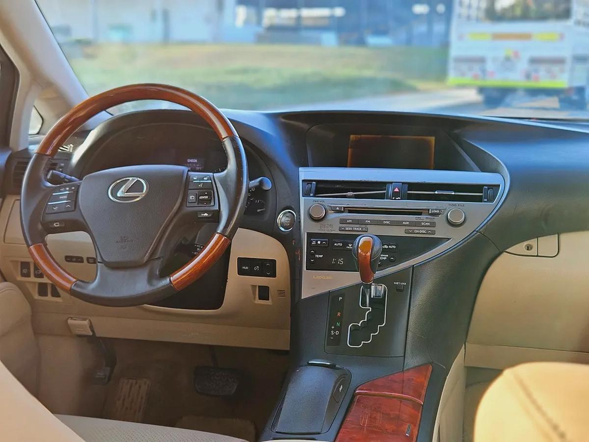 Lexus RX 350 2009 GCC Full Option TOP With Panoramic Clean Inside Out-11-11