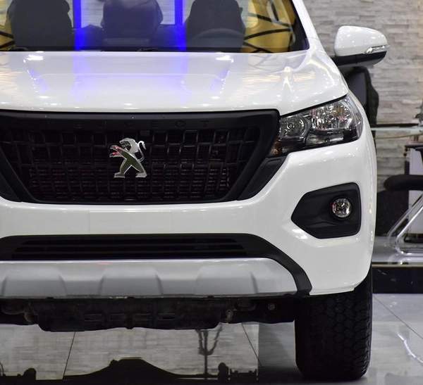 Peugeot Landtrek 4WD ( 2023 Model ) in White Color GCC Specs