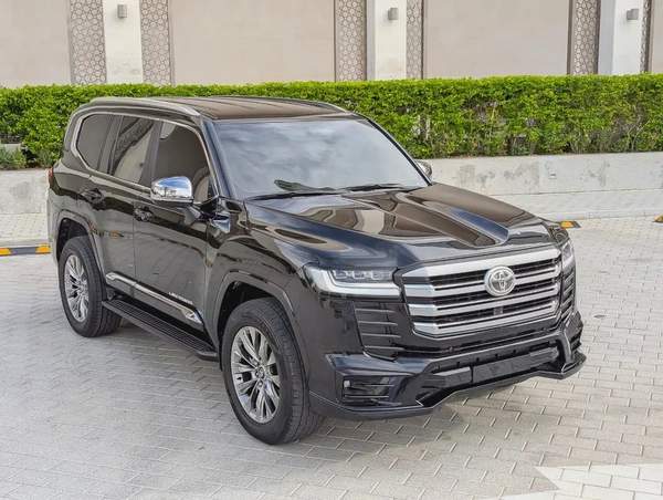 Toyota Land Cruiser GXR 2022 - GCC Specs - Excellent Condition