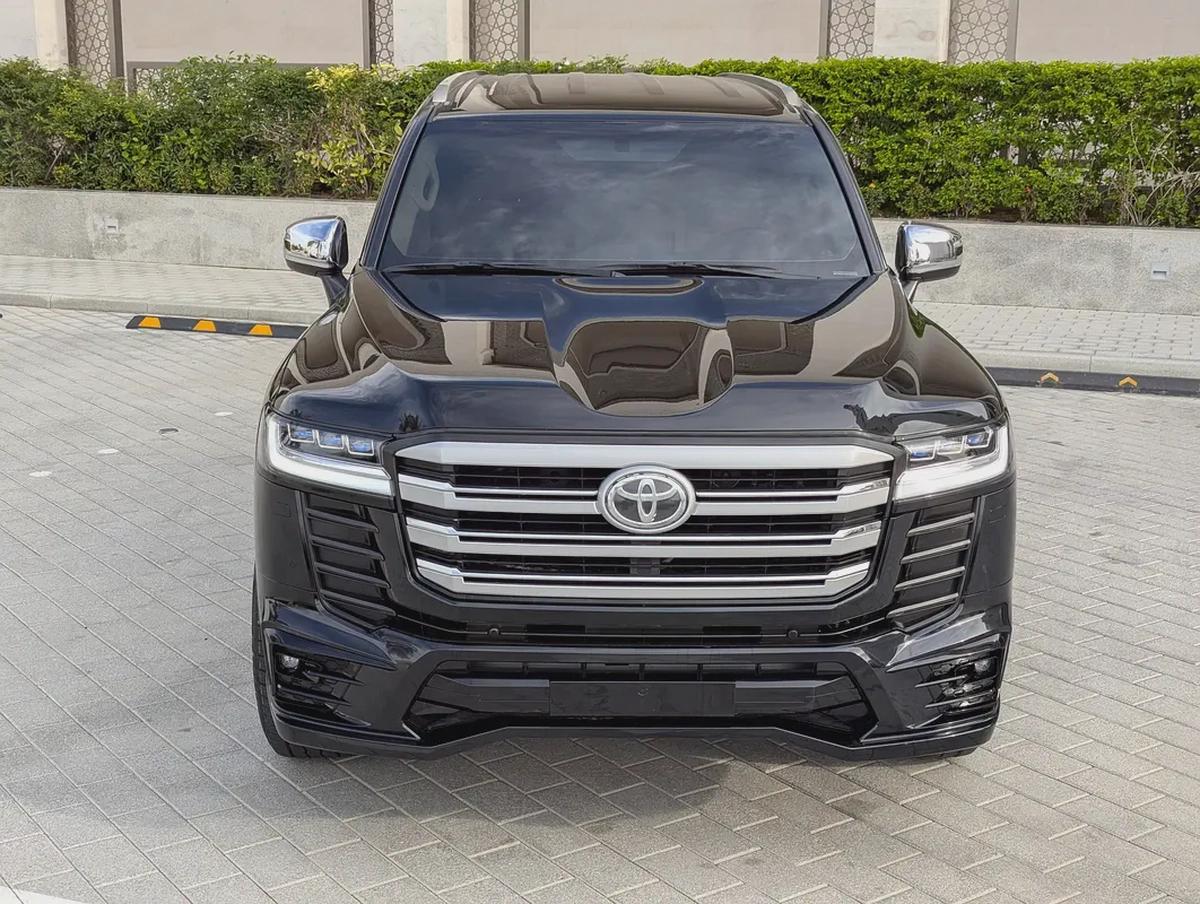 Toyota Land Cruiser GXR 2022 - GCC Specs - Excellent Condition-15-15