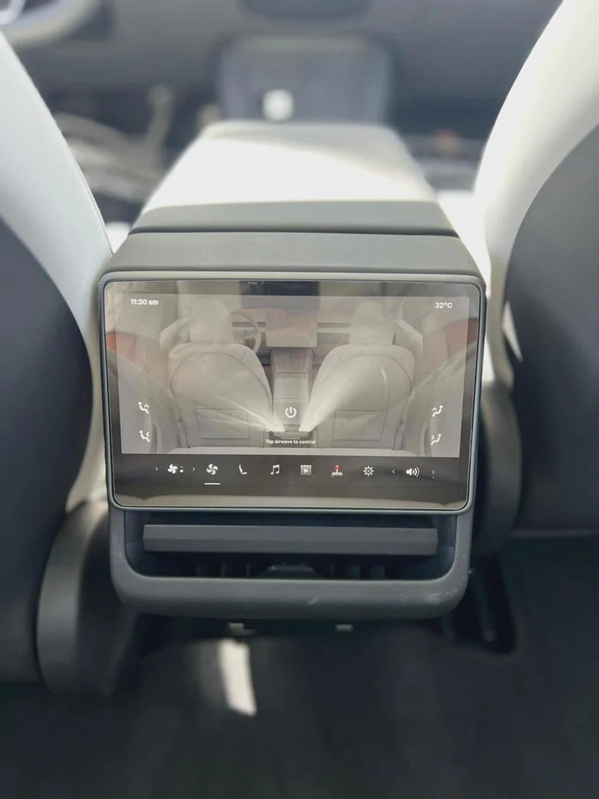 Tesla 3 L.R--AWD--GCC---Under Tesla Warranty---Full PPF Sticker-9-9