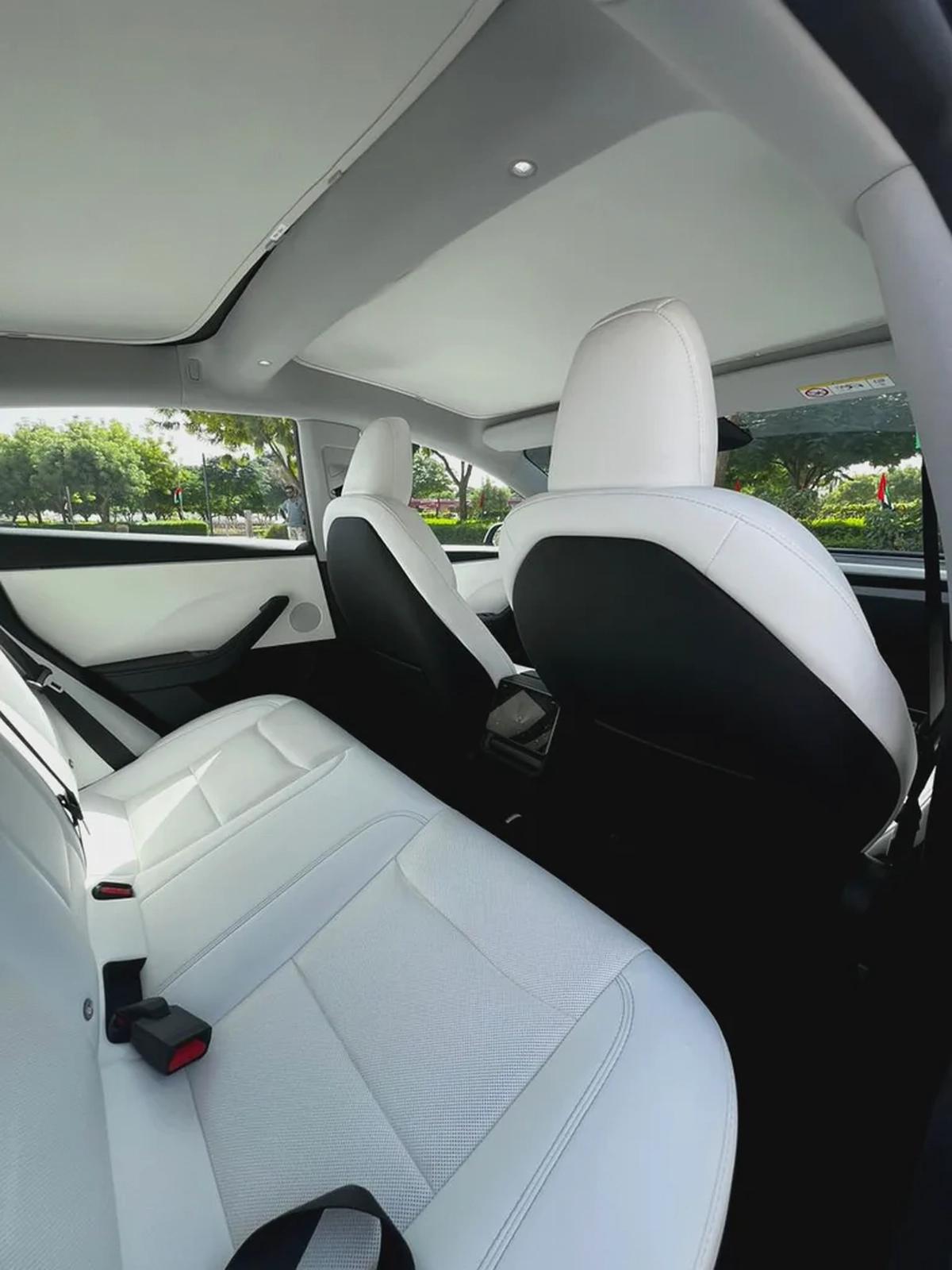 Tesla 3 L.R--AWD--GCC---Under Tesla Warranty---Full PPF Sticker-10-10