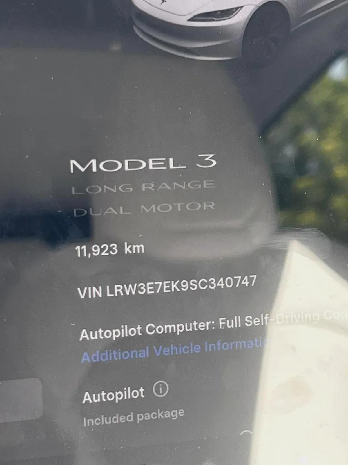 Tesla 3 L.R--AWD--GCC---Under Tesla Warranty---Full PPF Sticker-12-12