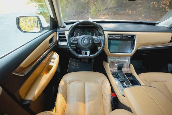 AED 755/Month | RX-8 Luxury | Free Warranty | GCC Specs | REF#M12681