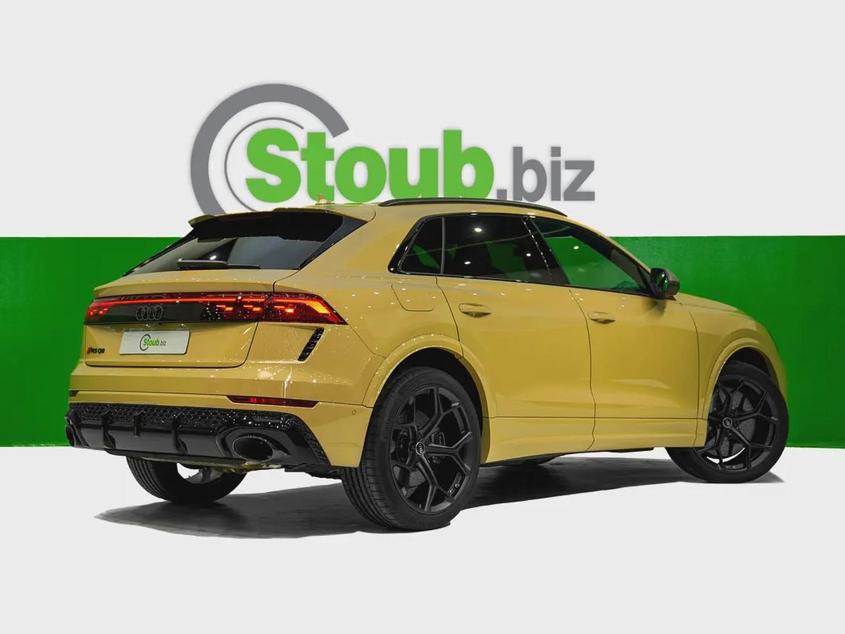 PERFORMANCE RSQ8 2025 SAKHIR GOLD - UNDER WARRANTY - ONLY 9700 KM - TOP SPEC-4-4