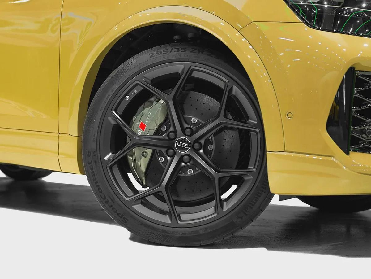 PERFORMANCE RSQ8 2025 SAKHIR GOLD - UNDER WARRANTY - ONLY 9700 KM - TOP SPEC-6-6