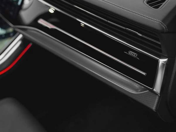 PERFORMANCE RSQ8 2025 SAKHIR GOLD - UNDER WARRANTY - ONLY 9700 KM - TOP SPEC