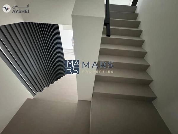 Luxurious brand new 4 bedroom villa availabl in Masaar for rent just in 195k