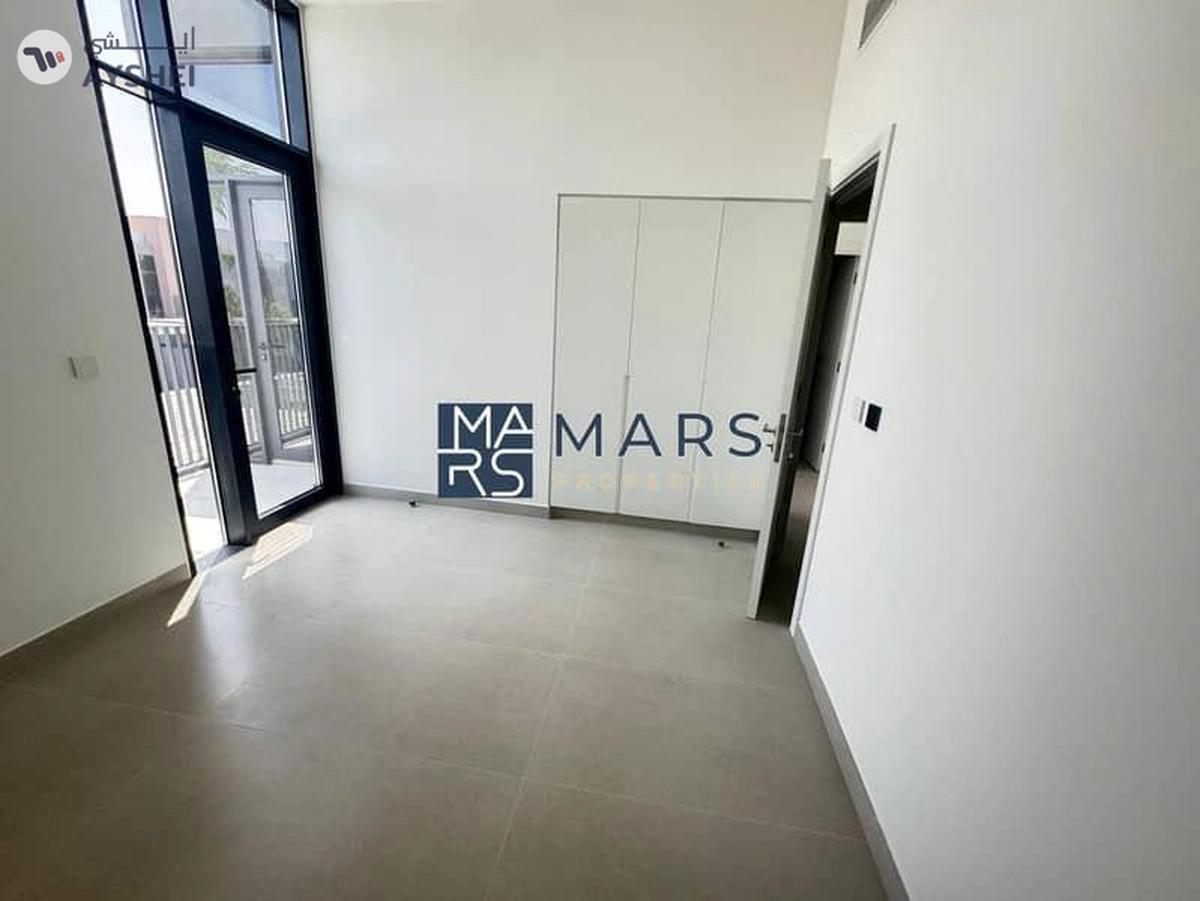 Luxurious brand new 4 bedroom villa availabl in Masaar for rent just in 195k-10-10