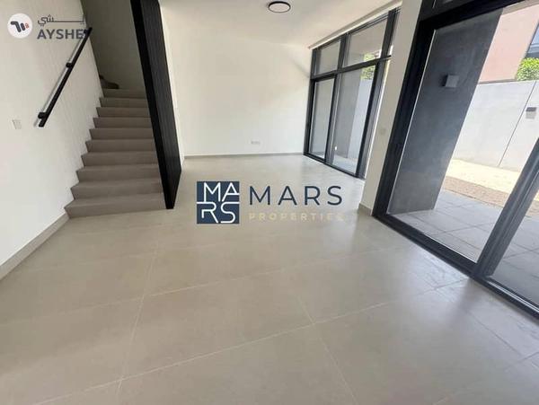 Luxurious brand new 4 bedroom villa availabl in Masaar for rent just in 195k