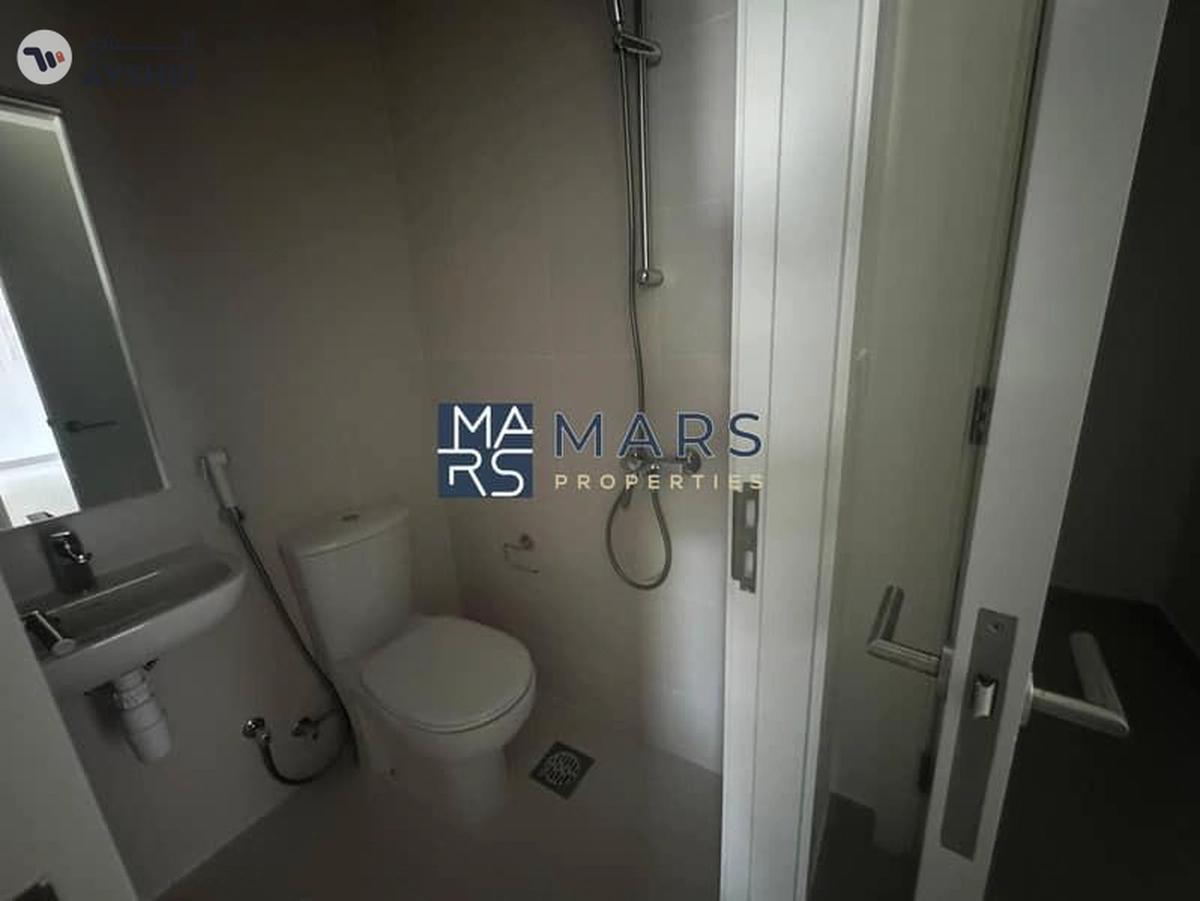 Luxurious brand new 4 bedroom villa availabl in Masaar for rent just in 195k-17-17