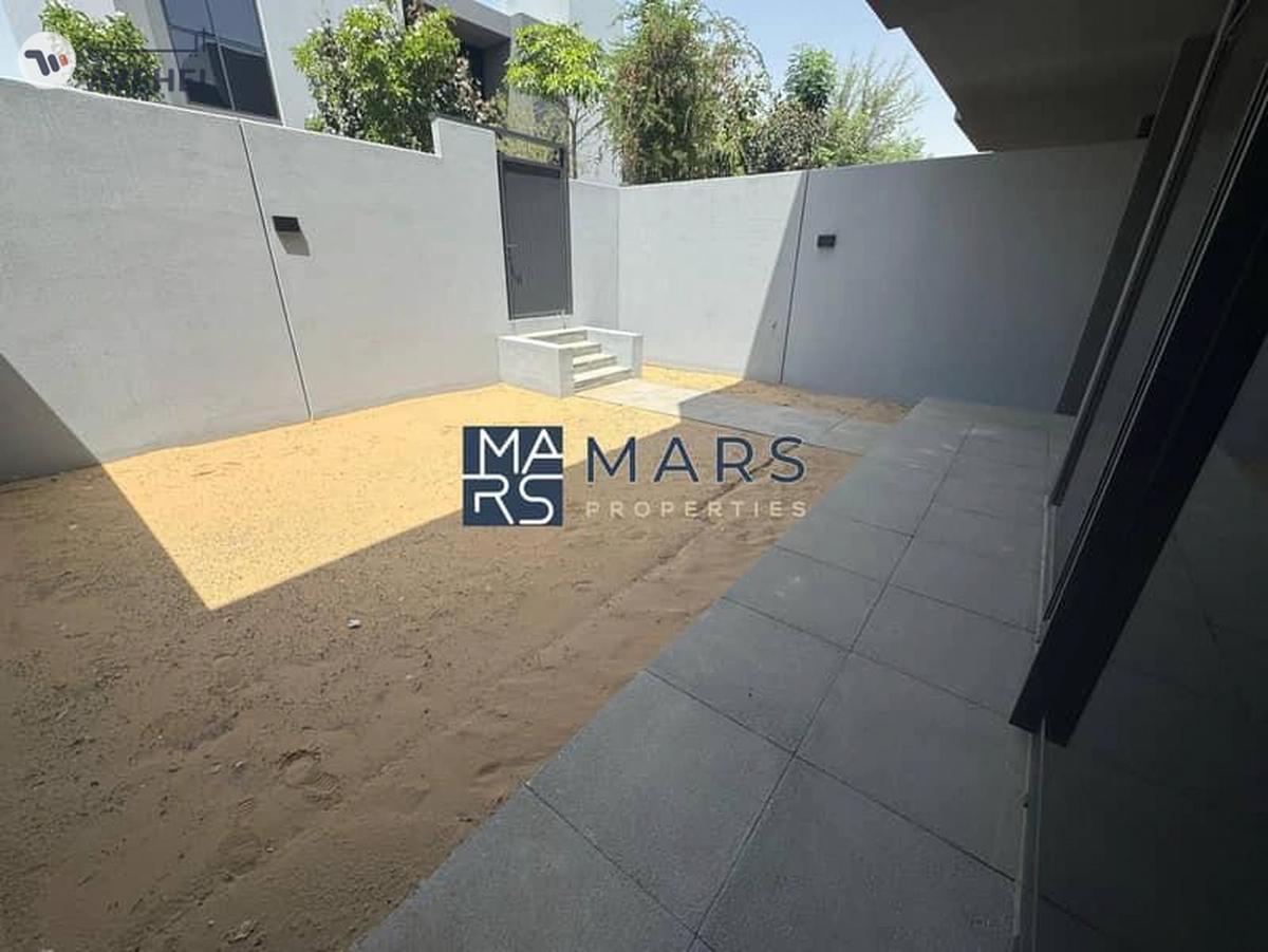 Luxurious brand new 4 bedroom villa availabl in Masaar for rent just in 195k-19-19