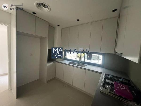 Luxurious brand new 4 bedroom villa availabl in Masaar for rent just in 195k