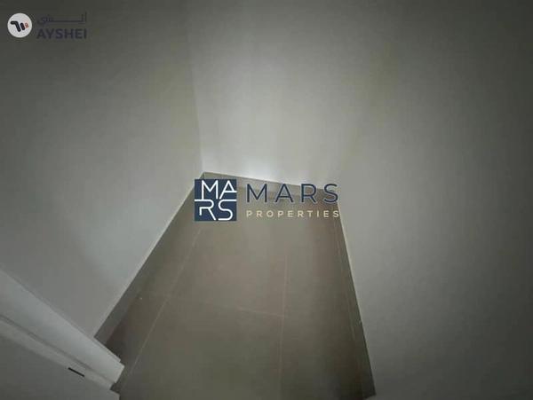 Luxurious brand new 4 bedroom villa availabl in Masaar for rent just in 195k