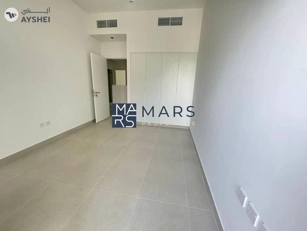 Luxurious brand new 4 bedroom villa availabl in Masaar for rent just in 195k