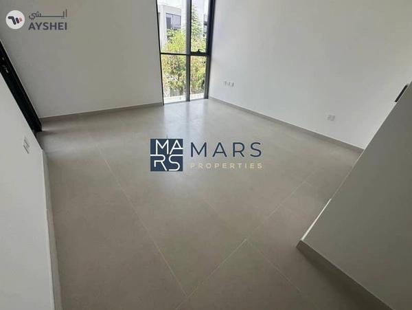 Luxurious brand new 4 bedroom villa availabl in Masaar for rent just in 195k