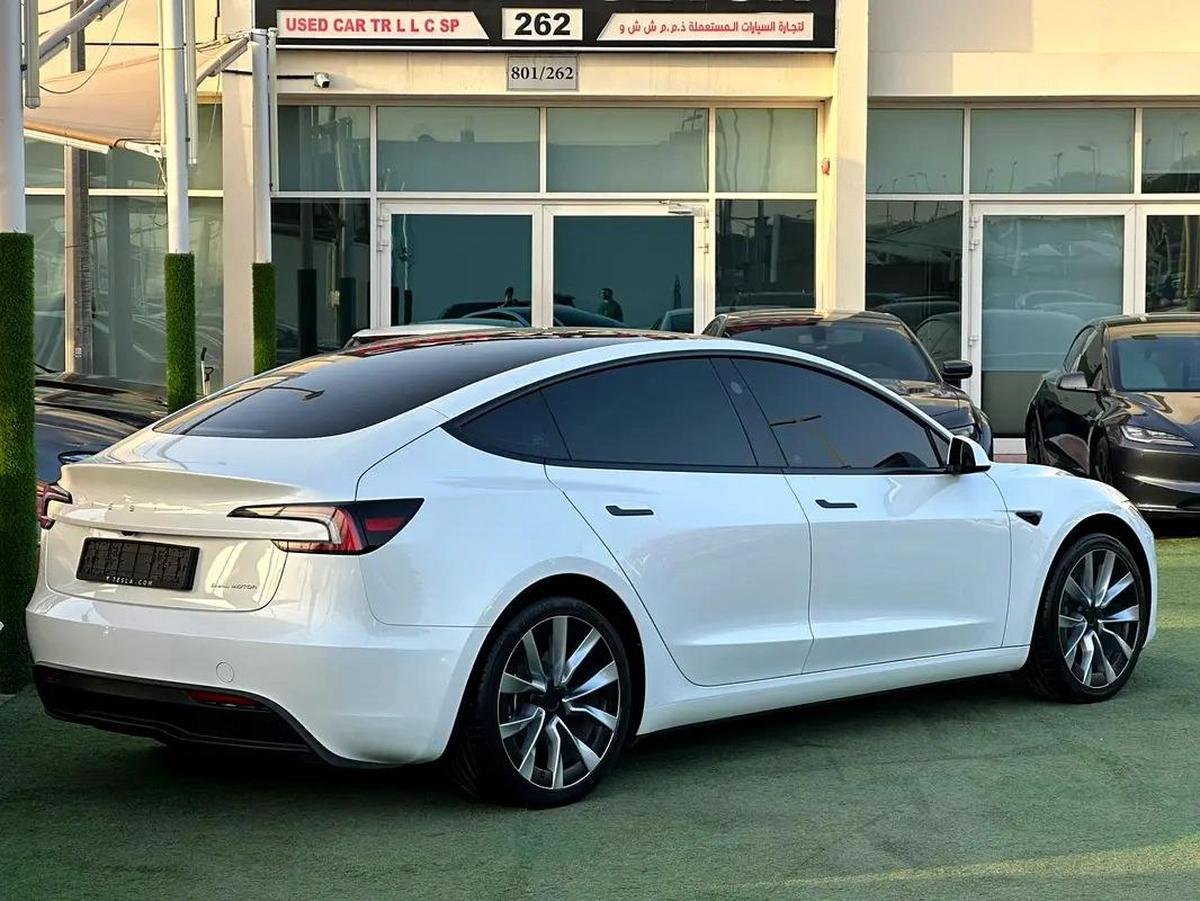 TESLA MODEL 3 LANG RANGE 2024 GCC FULL OPTION ORIGINAL PAINT UNDER WARRANTY-10-10