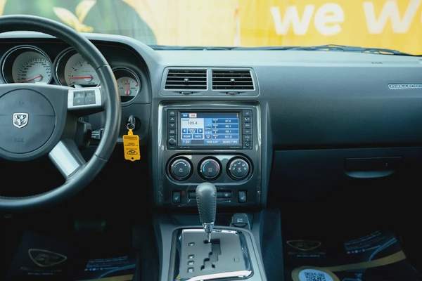 2010 Dodge Challenger SRT | GCC Specs | REF#D75287