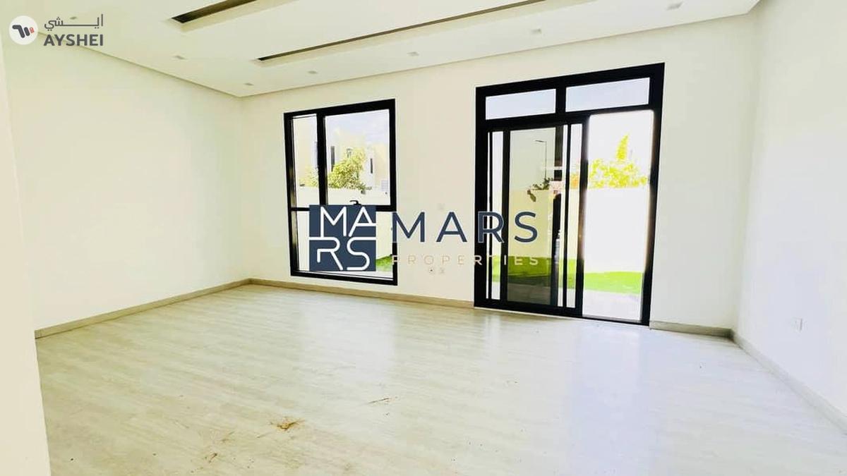 2BHK Townhouse available | Freehold | No service Fee.-4-4