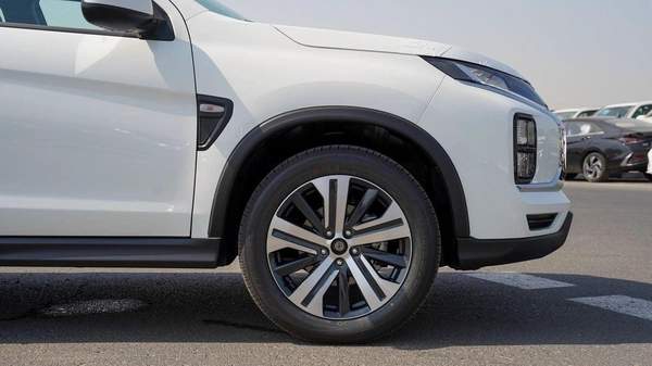 Mitsubishi ASX Brand New Mitsubishi ASX MedLine 2026 Export 2.0L 4WD Petrol A/T|White/Beige|