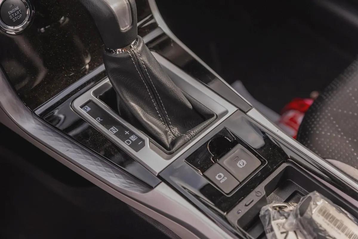 2025 Toyota Veloz - GCC Specs - Brand New-5-5