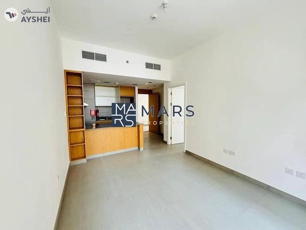 Serenity by the Pool: Fresh 1BR Apartment