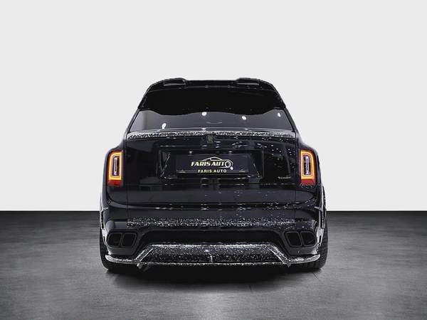 ROLLS ROYCE CULLINAN WITH MANSORY MARBLE BODYKIT + REAR ENTERTAINMENT