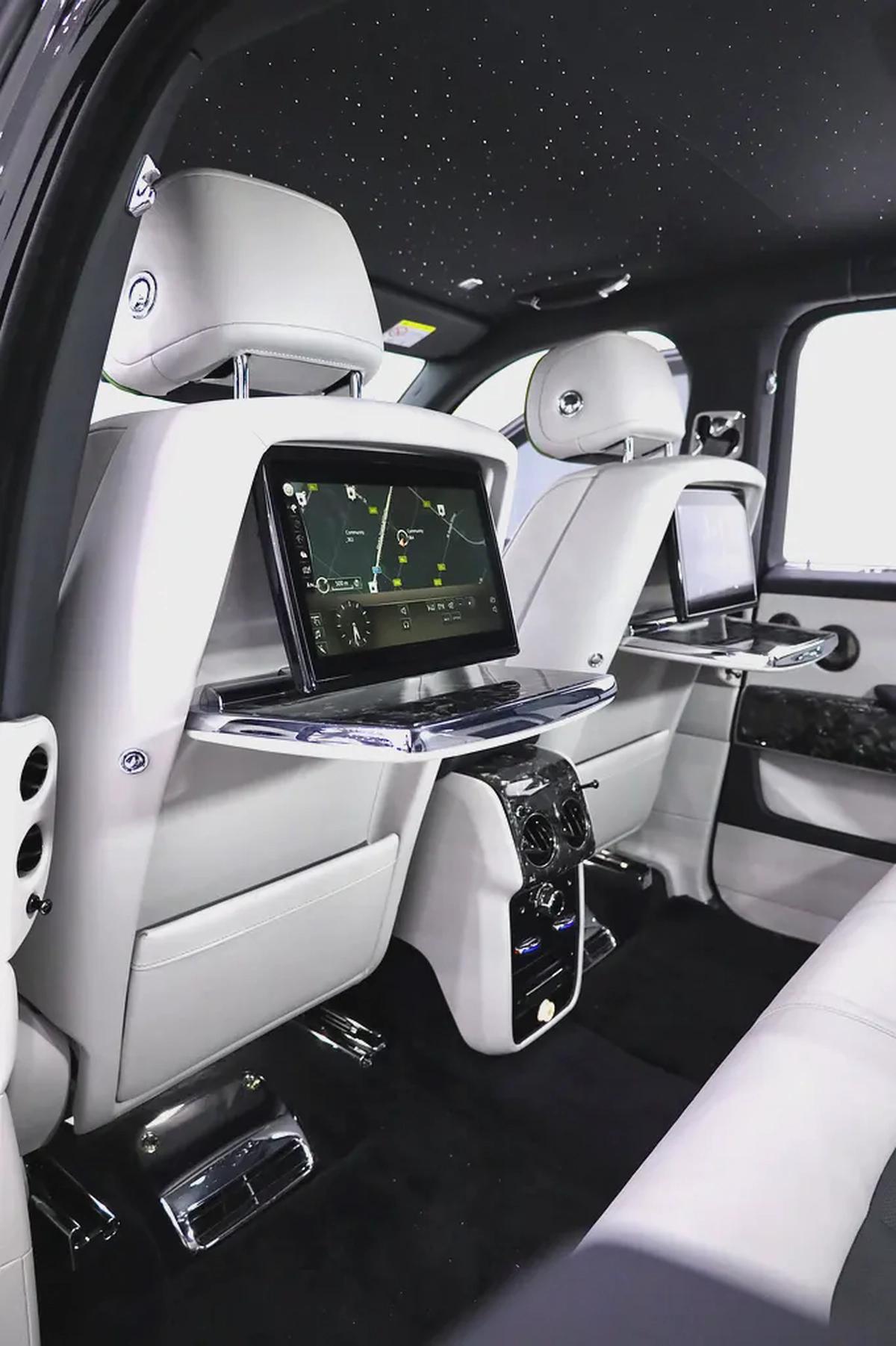 ROLLS ROYCE CULLINAN WITH MANSORY MARBLE BODYKIT + REAR ENTERTAINMENT-14-14