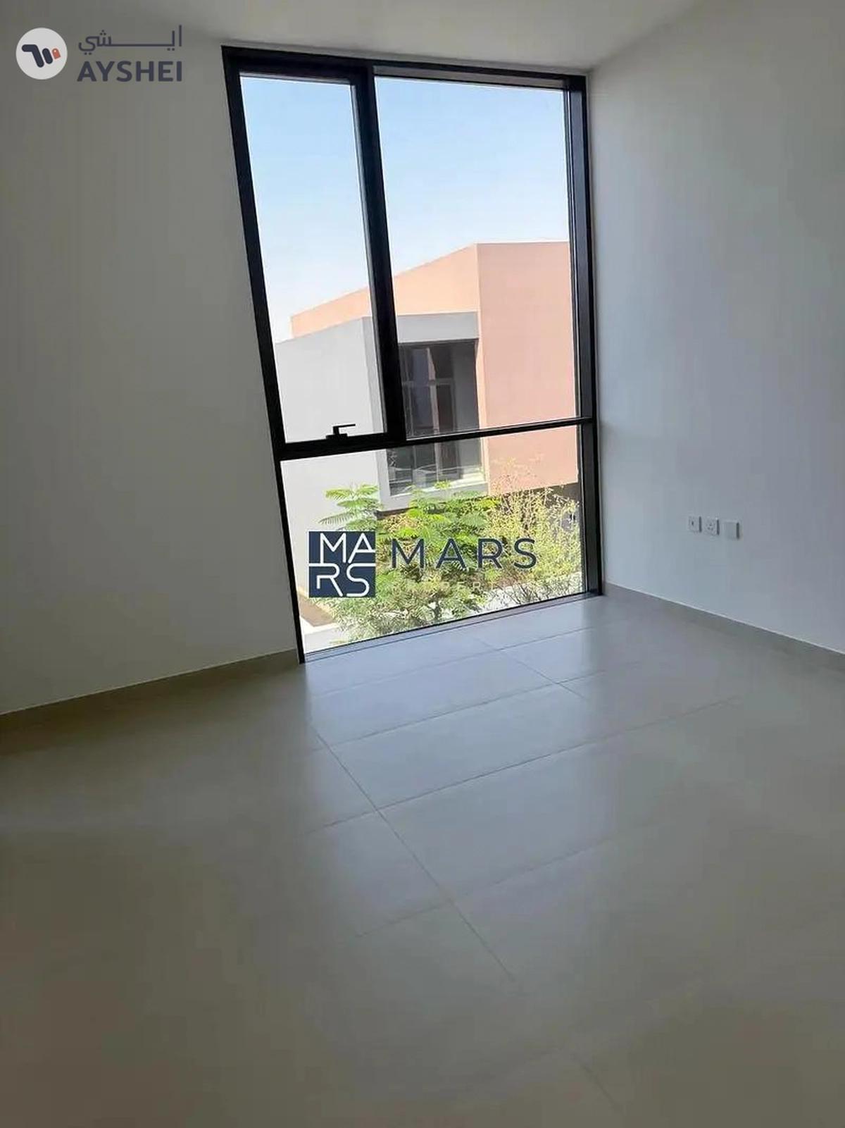 Spacious, Luxury 3 Bedroom Townhouse with Close Kitchen Available For Rent in Masaar, Sharjah.-13-13