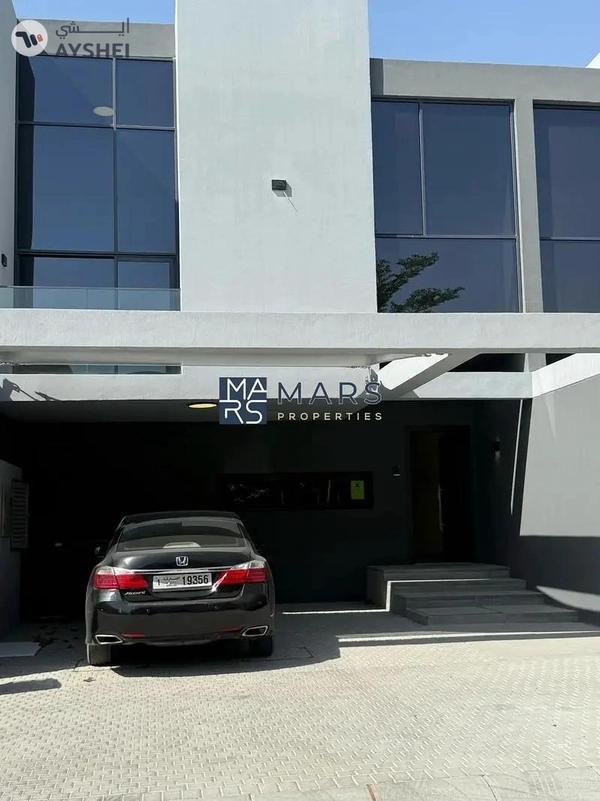 Spacious, Luxury 3 Bedroom Townhouse with Close Kitchen Available For Rent in Masaar, Sharjah.