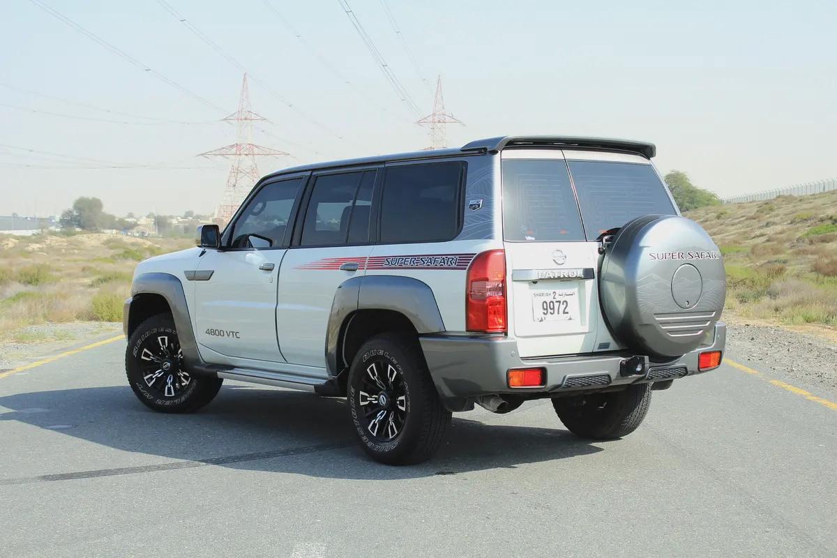 Nissan VTC 2024 Last Call • GCC • Full Original Paint • Only 53,000 KM-5-5