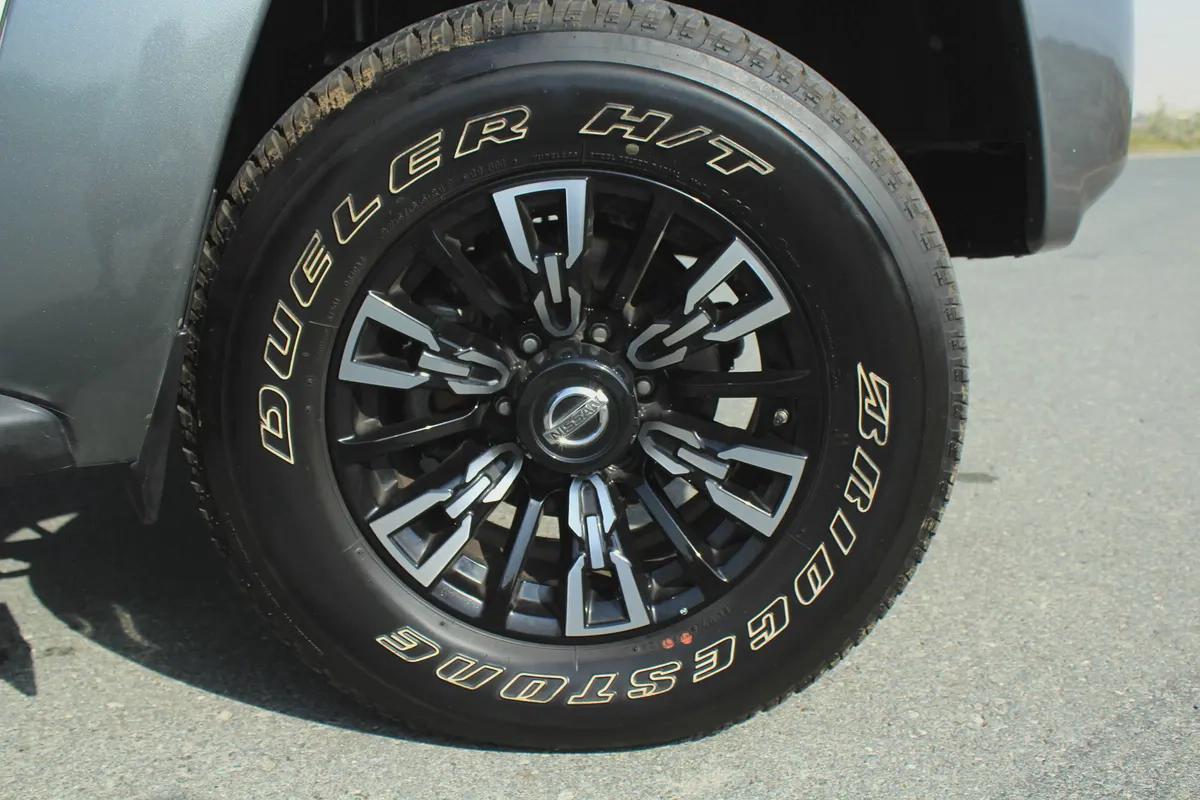 Nissan VTC 2024 Last Call • GCC • Full Original Paint • Only 53,000 KM-6-6
